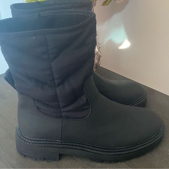 NWOT Steve Madden Quilted Boot(size 7) - Picture 3 of 7